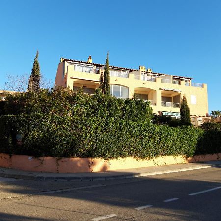 T2, Jardin, Veranda Chambre, Climatisation, Parking Privatif, Proche A Pied Centre, Plage, Gare, Pour 3 Adultes Ou 2 Adultes Avec 2 Enfants Бандоль Екстер'єр фото